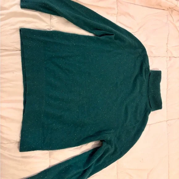 Lands' End Women's Green Cashmere Turtleneck Sweater - Picture 8 of 12